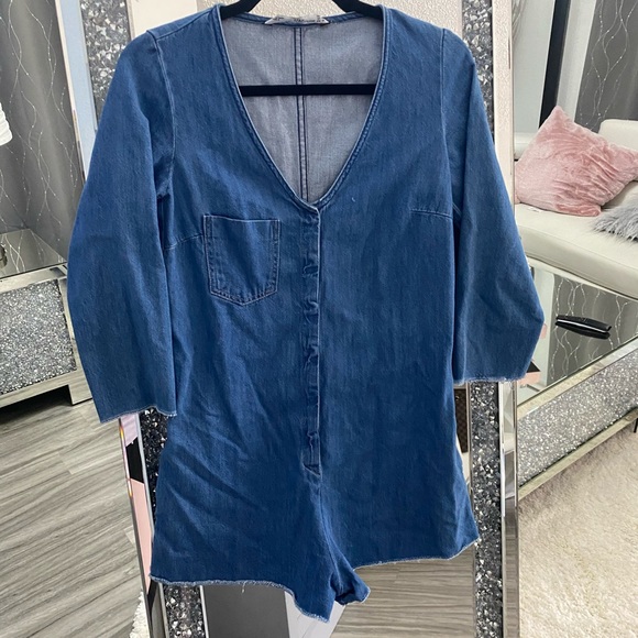 Clothing - Picture 1 of 1